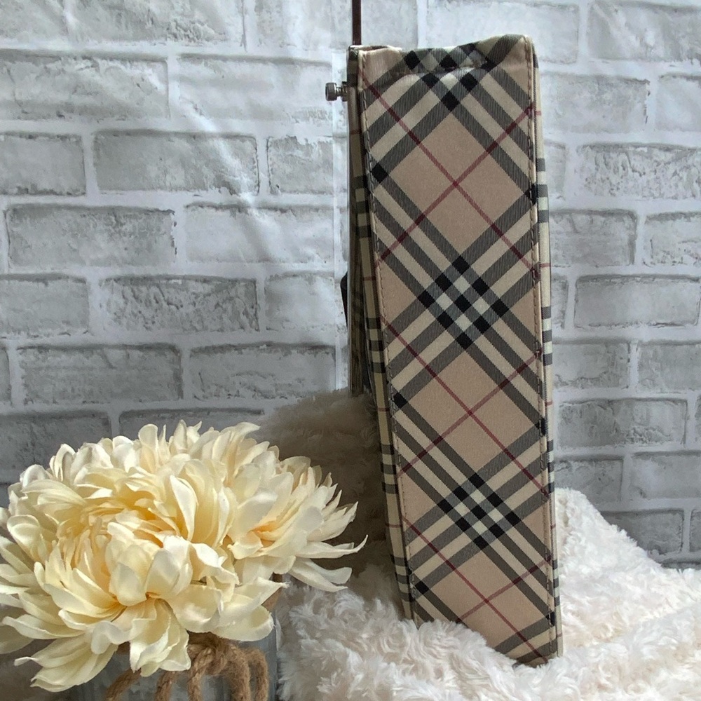 Burberry Checkered Tote Bag - Black, White, Red - Picture 4 of 6